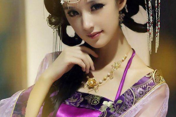 Don't Han Jin Huan softly refused to say that the whole person's resistance was almost disintegrated by flying.